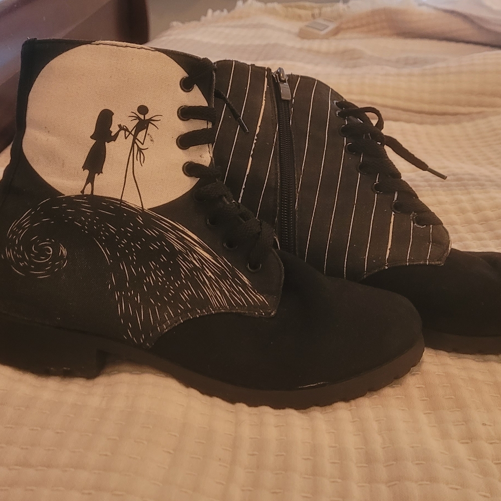 Black and White Graphic Boots